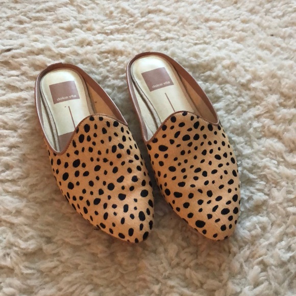 Dolce Vita leopard flats - Picture 1 of 3